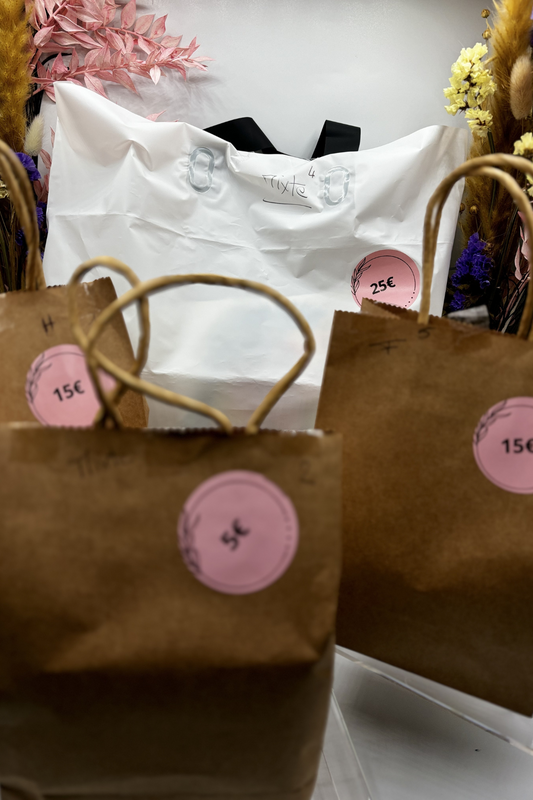 Pochette Surprise
